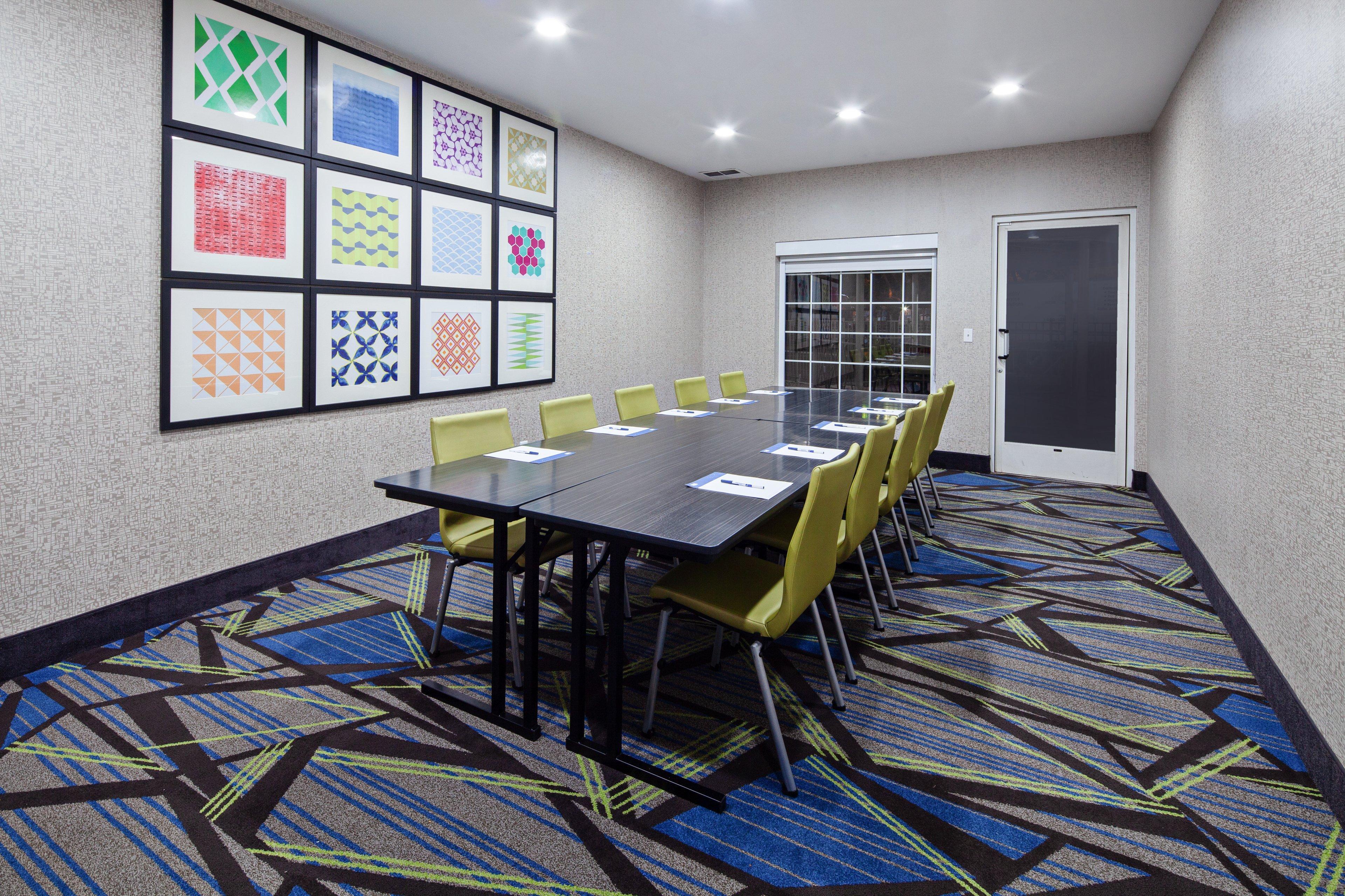 Holiday Inn Express & Suites - Tulare By Ihg Extérieur photo